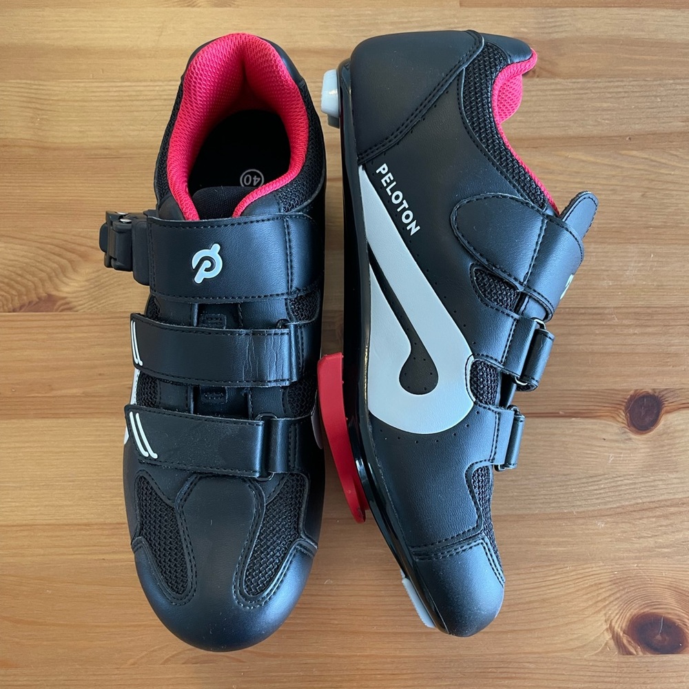 Peloton Cycling Shoes - size 40